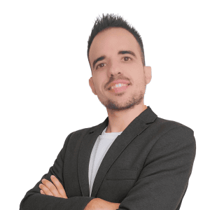 Roberto Cortés Fraile, Experto asociado