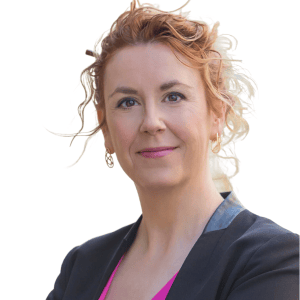 Soledad Llamas, Experta asociada