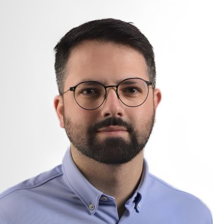 Miguel Llamazares Hidalgo, Docente UNIR