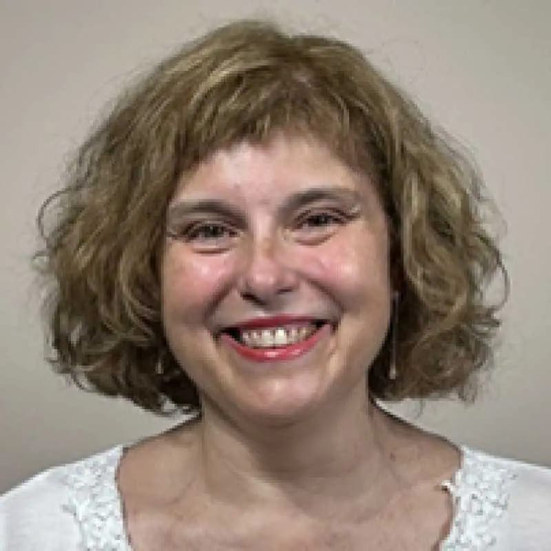 Maria Mercedes Cavanillas San Segundo, Especialista