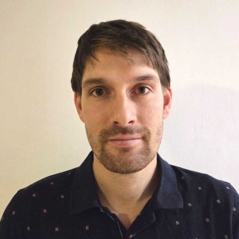 Luis Viñolas Salustiano, Docente UNIR