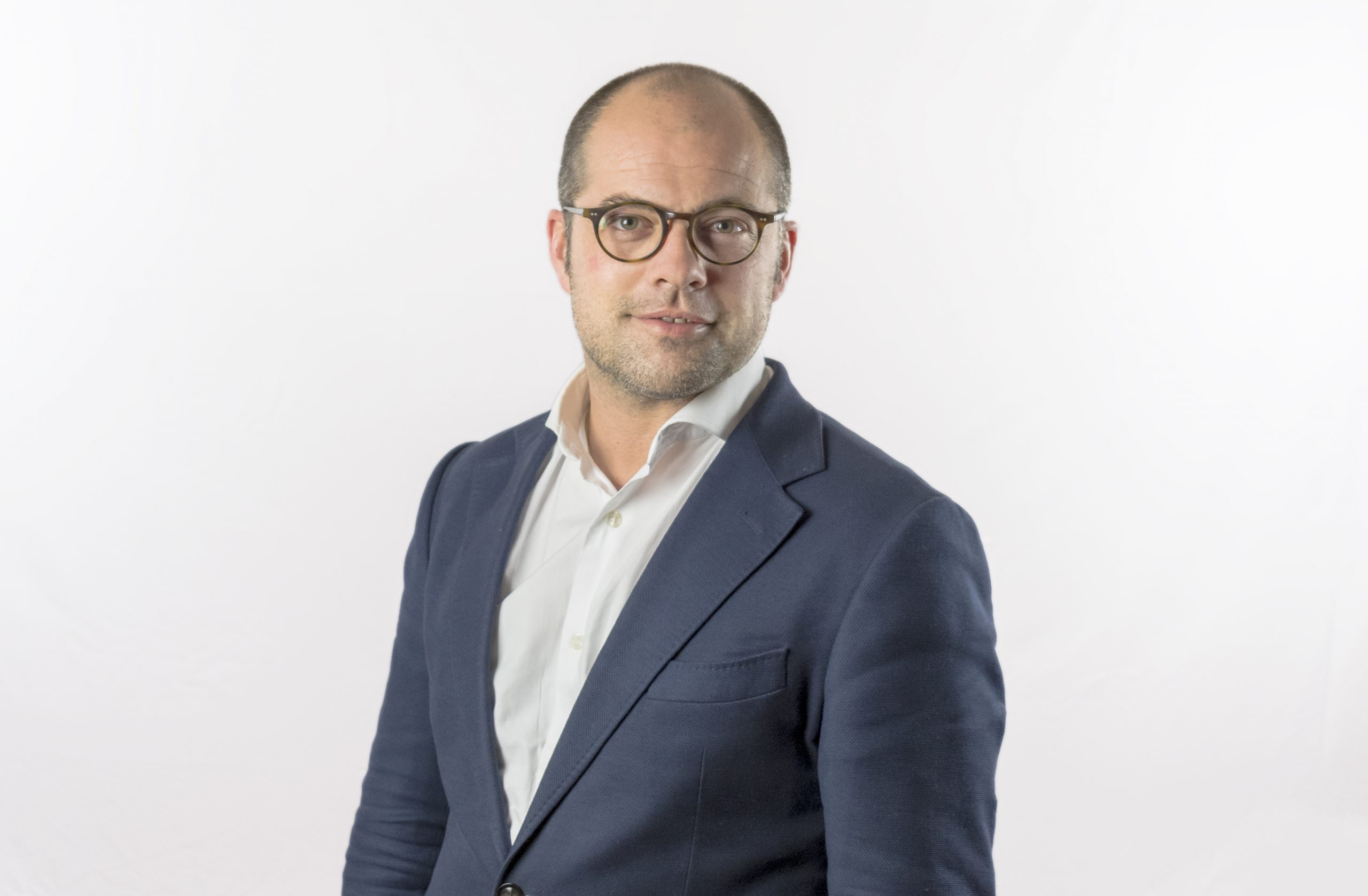 Vianney Domingo Ribary, Docente UNIR